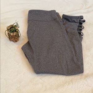 SO Brand Capri Yoga Pants